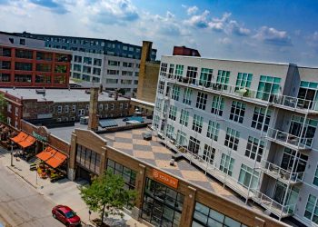 Contour Exterior View 10