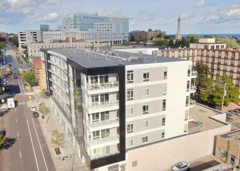 ContourLuxuryApartments Milwaukee WI 3 scaled 1